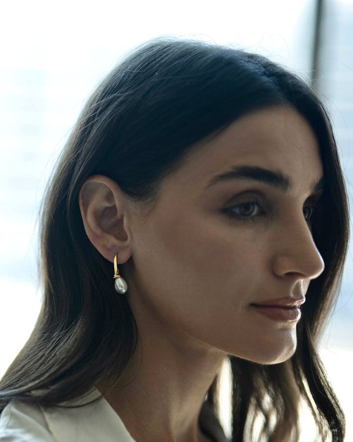 18k Gold Calligraphed Earrings